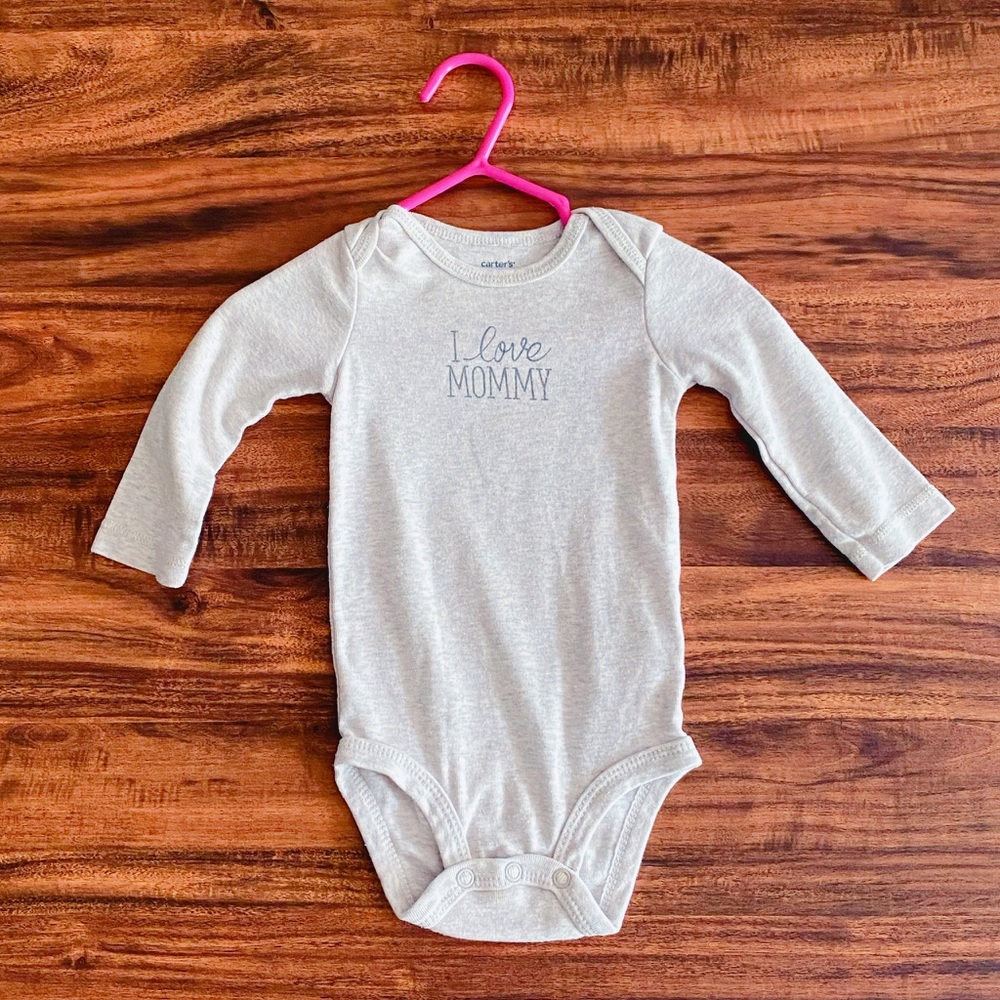 CARTER’S | Long Sleeve Bodysuit - Picture 1 of 2